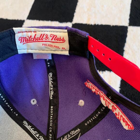 NBA Toronto Raptors Snapback Hat - Picture 5 of 5